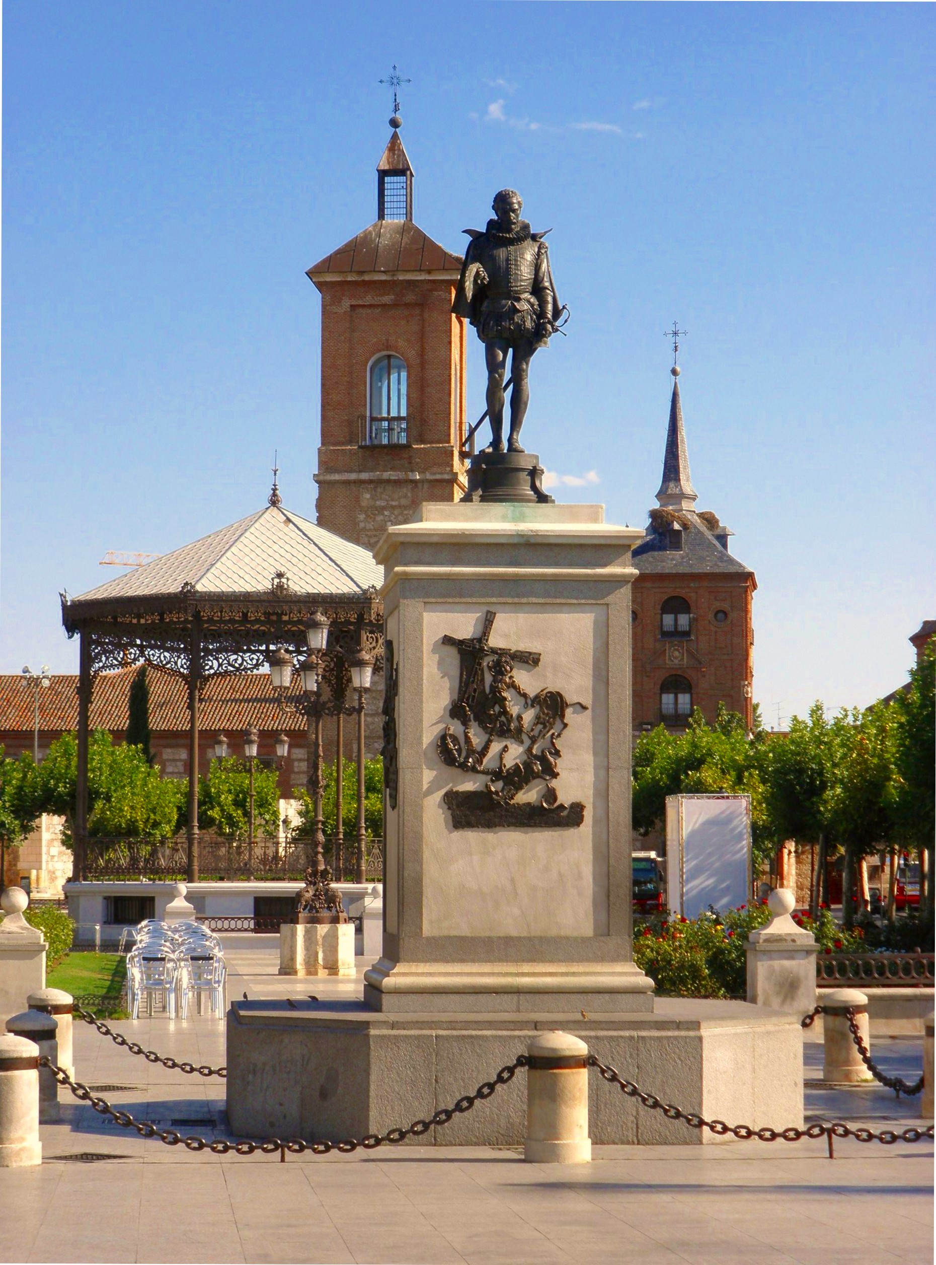 Plaza de Cervantes en Alcalá de Henares