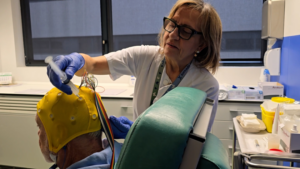 Hospital público de Guadalajara con equipos de neuroestimulación avanzada