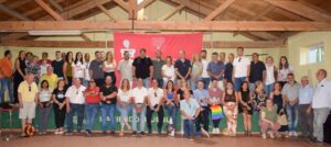 Reunión política con vecinos en Tortuera Guadalajara