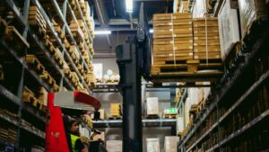 Centro logistico Metro de Madrid con nueva tecnologia robotizada