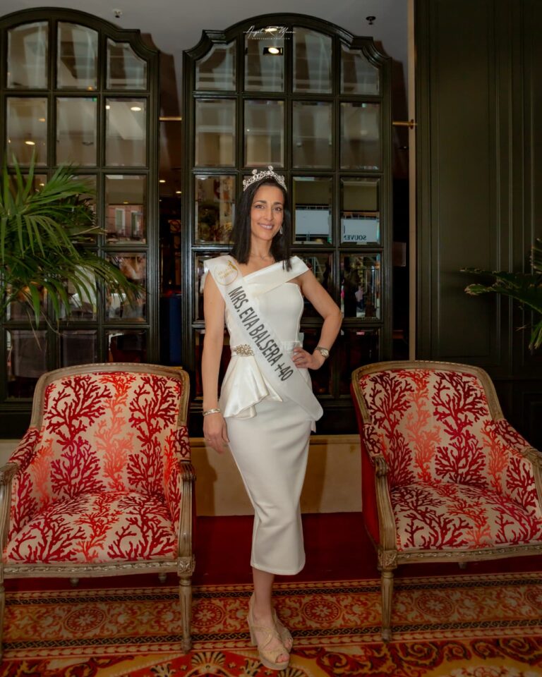 Eva Balsera celebrando victoria Mrs Madrid en Arganda del Rey