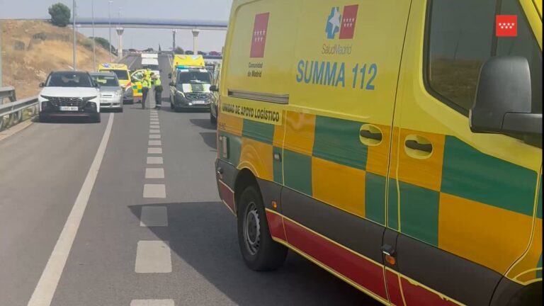 Lugar del accidente motorista y turismo en incorporacion M407 M50 Leganes