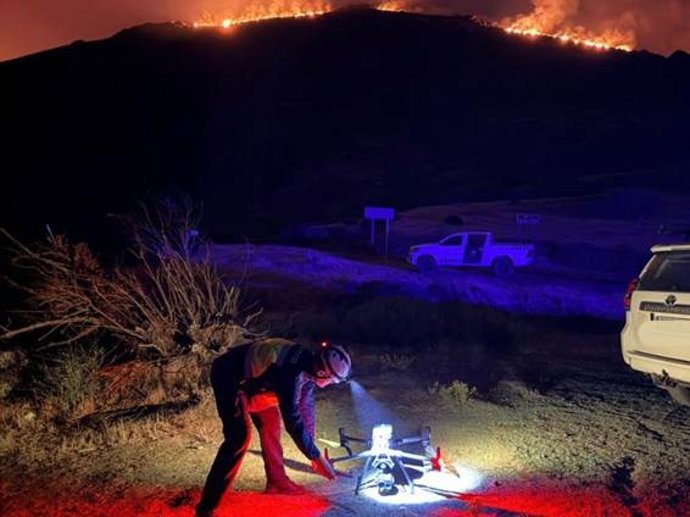 Equipo del CSIC con drones en control incendios Madrid
