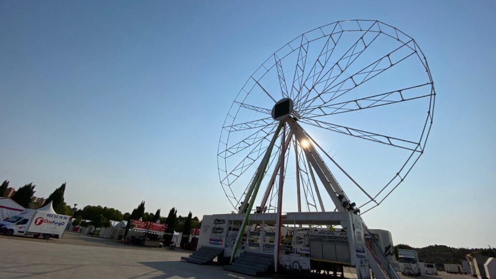 Recinto ferial Isla del Colegio en Alcalá de Henares preparado para ferias