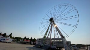 Recinto ferial Isla del Colegio en Alcalá de Henares preparado para ferias