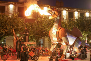 Escena de teatro en centro historico de Alcala de Henares