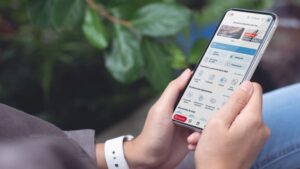 Pantalla móvil mostrando radiografías en Tarjeta Sanitaria Virtual Madrid
