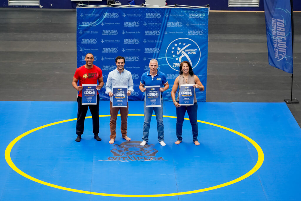 Competencia de grappling en pabellon Jorge Garbajosa Torrejon