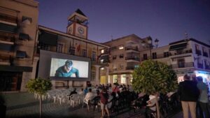 Cartel del programa Cine en Municipios en Torres de la Alameda