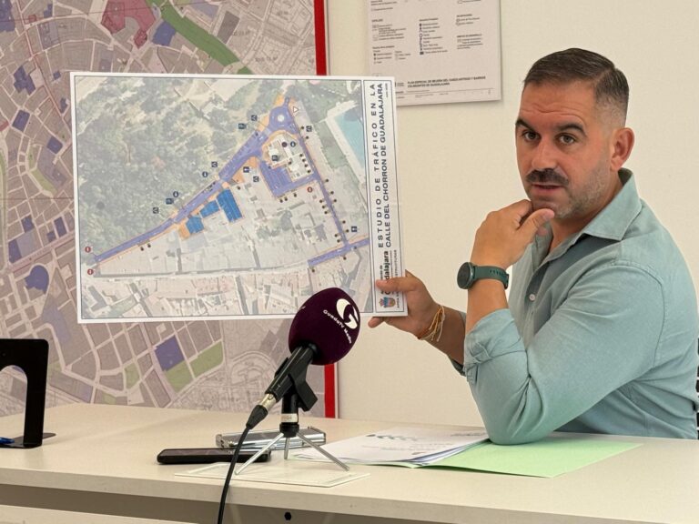 Calle Chorrón en Guadalajara durante obras de renovación integral