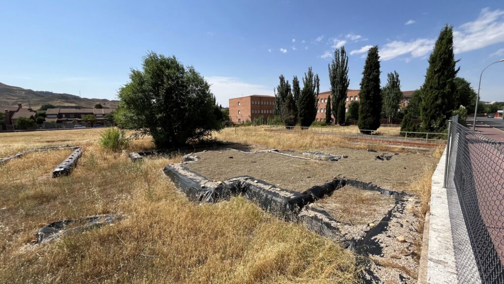 Zona verde en Villa Romana del Val Alcalá de Henares