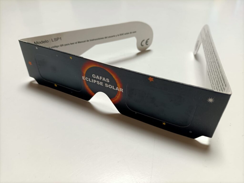 Gafas solares distribuidas en la II Feria de la Salud Guadalajara