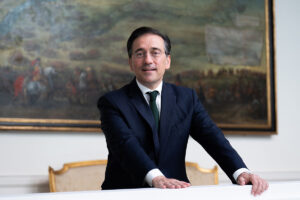 El ministro José Manuel Albares en una reunión en Bruselas sobre Ceuta y Melilla