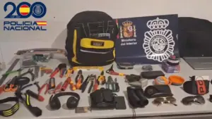 Detenido en Alcalá un hombre al que se atribuyen 50 robos en vehículos de varias localidades