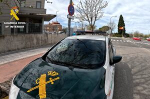 Foto de archivo de un coche de la Guardia Civil