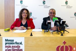 Rueda de prensa en el Ayuntamiento de San Fernando de Henares sobre la bajada del IBI en 2027